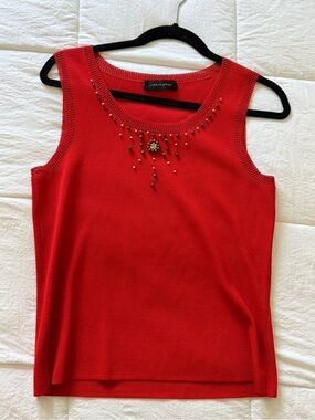 Vintage Cable & Gauge knit red sleeveless top with beaded embellishment